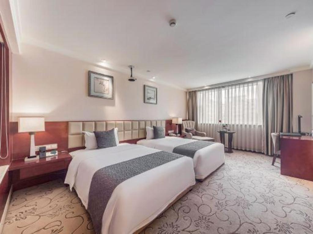 Chengdu Yinsheng International Hotel Supoqiao Exterior photo